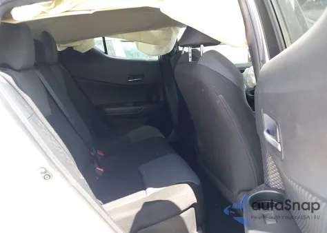 2020 Toyota C-Hr Le z USA, uszkodzony, nr VIN JTNKHMBX2L1075635